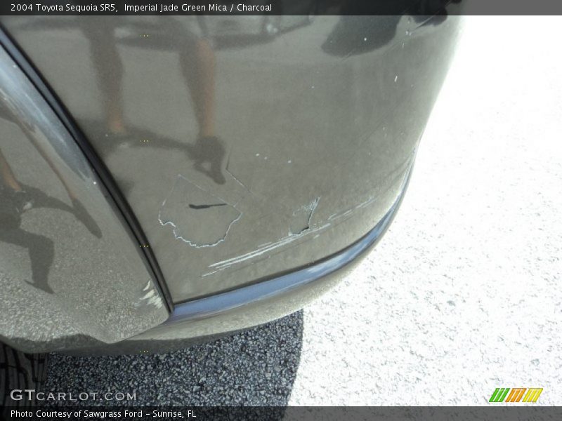 Imperial Jade Green Mica / Charcoal 2004 Toyota Sequoia SR5