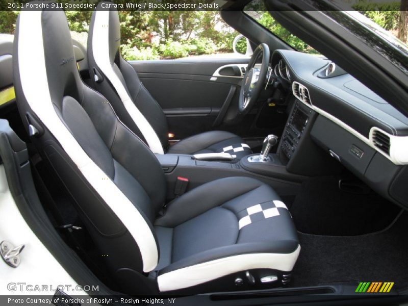 Front Seat of 2011 911 Speedster