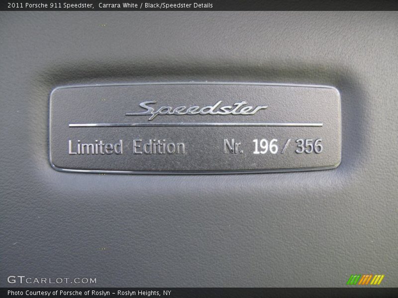 2011 911 Speedster Logo