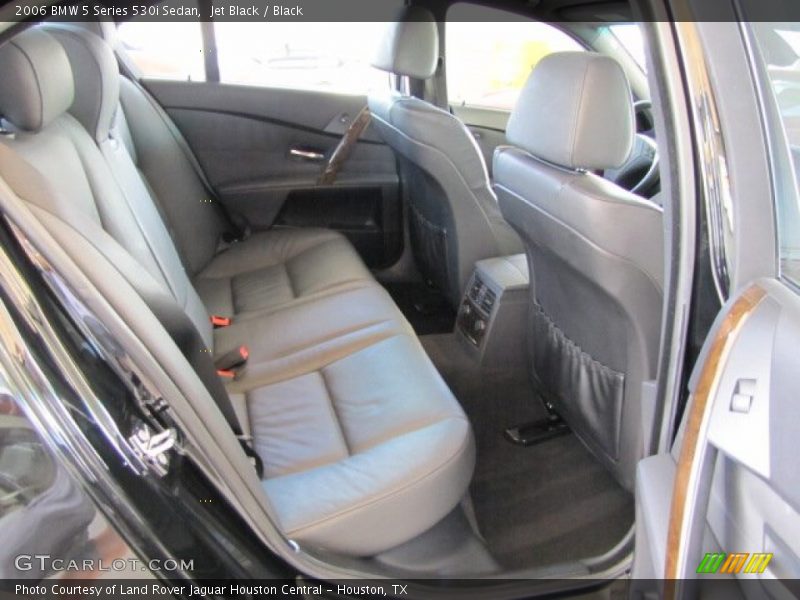 Jet Black / Black 2006 BMW 5 Series 530i Sedan