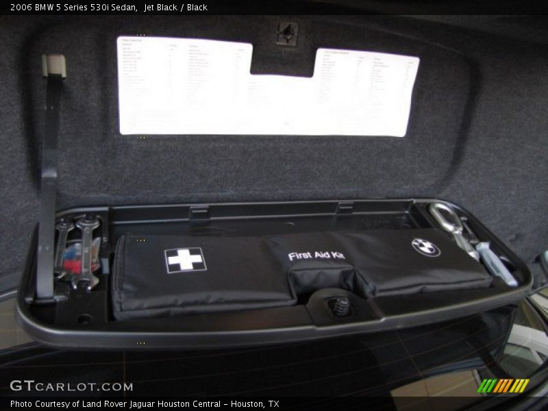 Jet Black / Black 2006 BMW 5 Series 530i Sedan