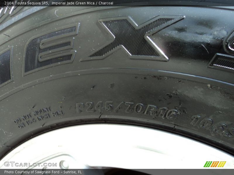 Imperial Jade Green Mica / Charcoal 2004 Toyota Sequoia SR5