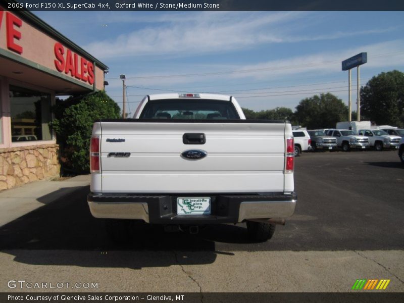 Oxford White / Stone/Medium Stone 2009 Ford F150 XL SuperCab 4x4