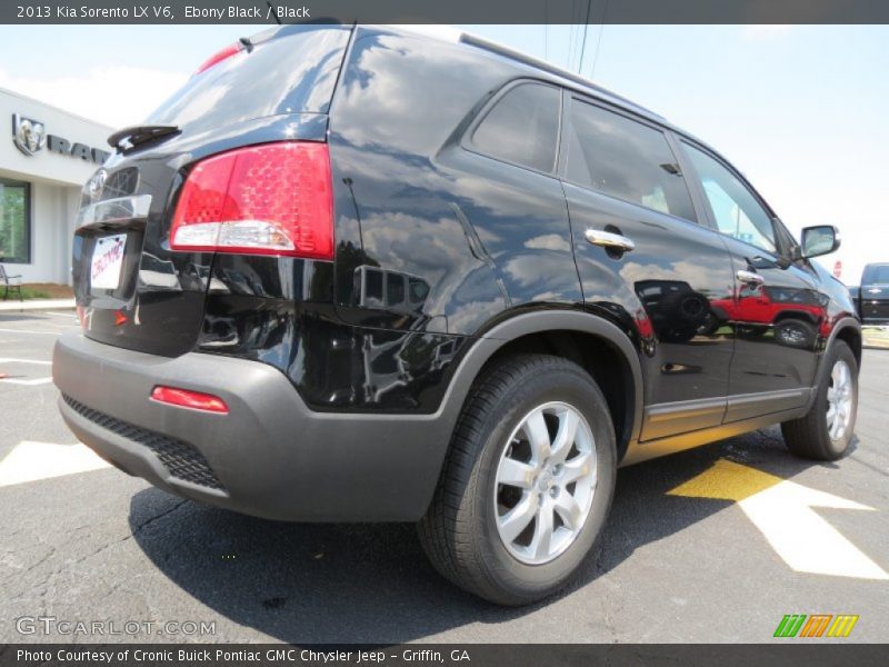 Ebony Black / Black 2013 Kia Sorento LX V6