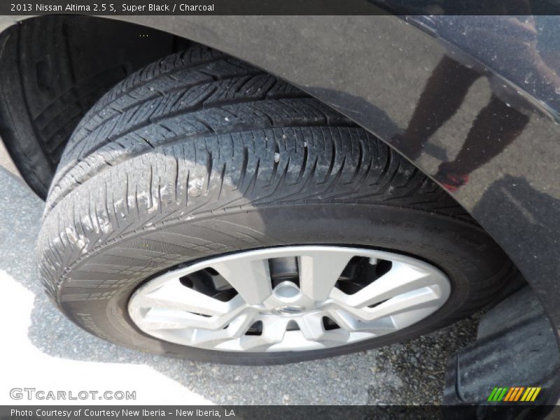 Super Black / Charcoal 2013 Nissan Altima 2.5 S