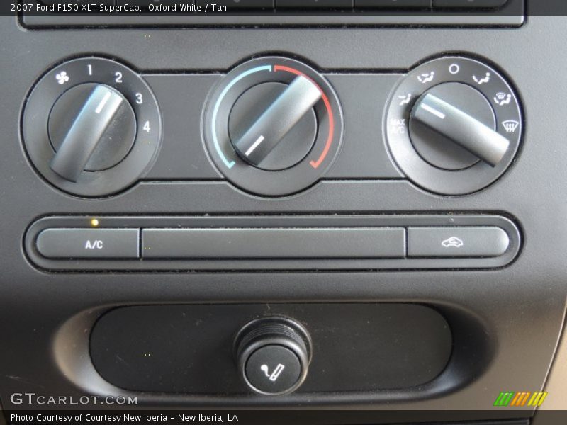 Oxford White / Tan 2007 Ford F150 XLT SuperCab