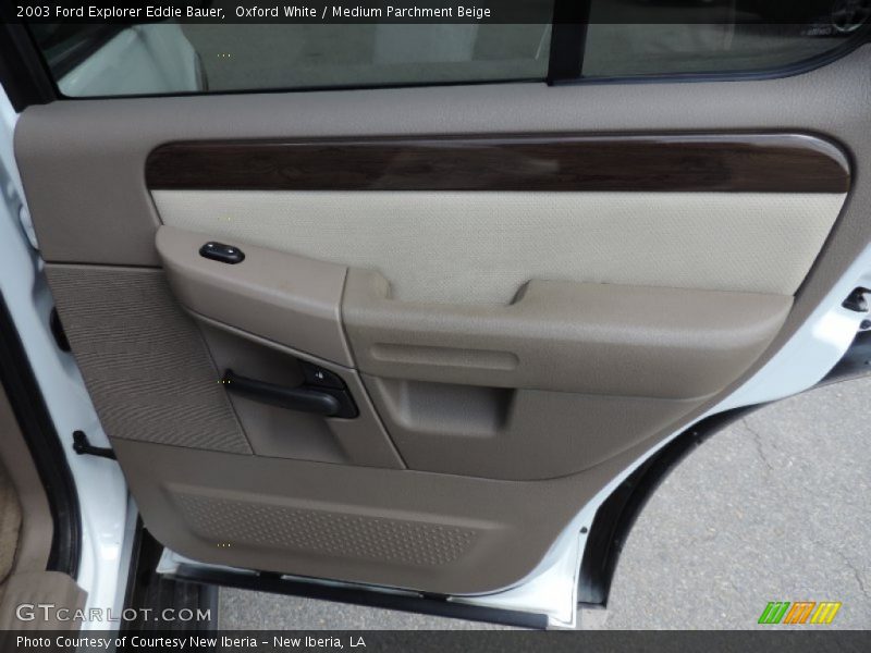 Oxford White / Medium Parchment Beige 2003 Ford Explorer Eddie Bauer