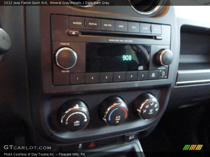 Mineral Gray Metallic / Dark Slate Gray 2013 Jeep Patriot Sport 4x4