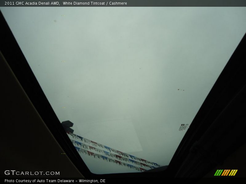 White Diamond Tintcoat / Cashmere 2011 GMC Acadia Denali AWD