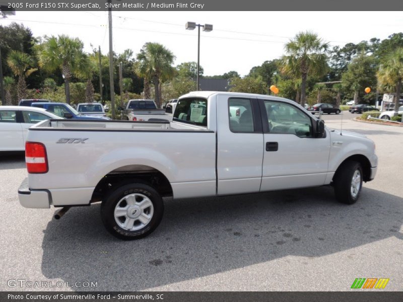 Silver Metallic / Medium Flint Grey 2005 Ford F150 STX SuperCab