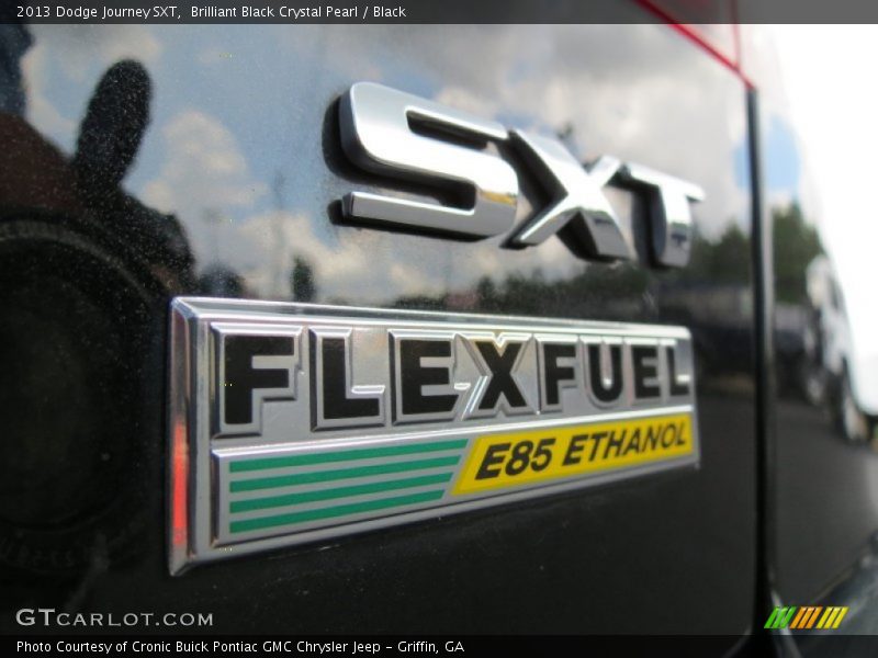 Brilliant Black Crystal Pearl / Black 2013 Dodge Journey SXT