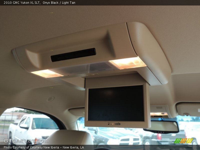 Onyx Black / Light Tan 2010 GMC Yukon XL SLT