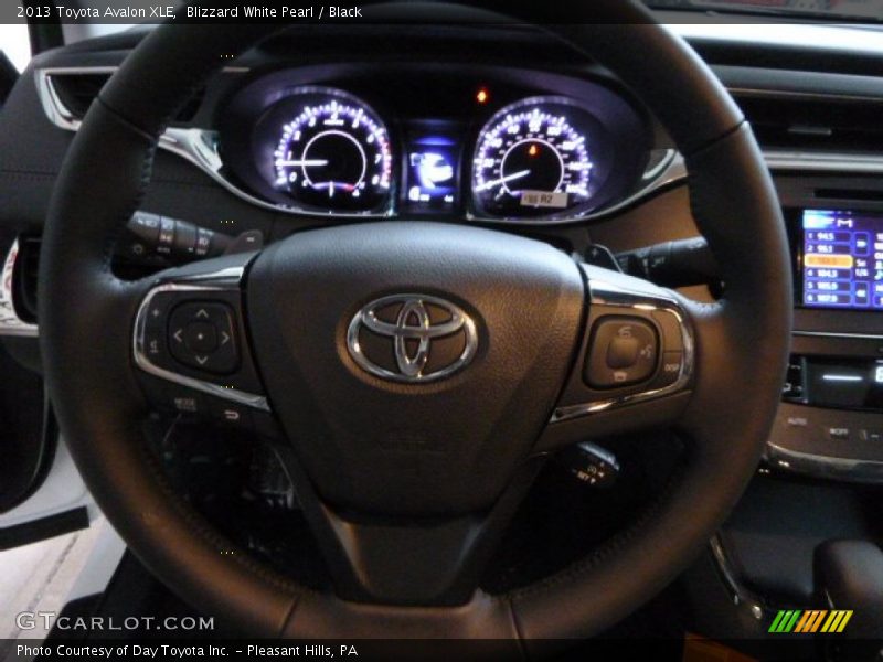 Blizzard White Pearl / Black 2013 Toyota Avalon XLE