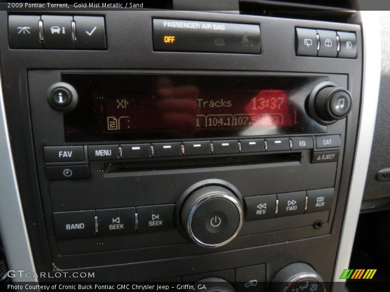 Gold Mist Metallic / Sand 2009 Pontiac Torrent