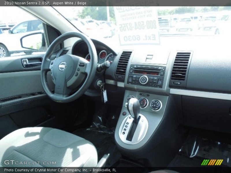 Aspen White / Beige 2010 Nissan Sentra 2.0 SR