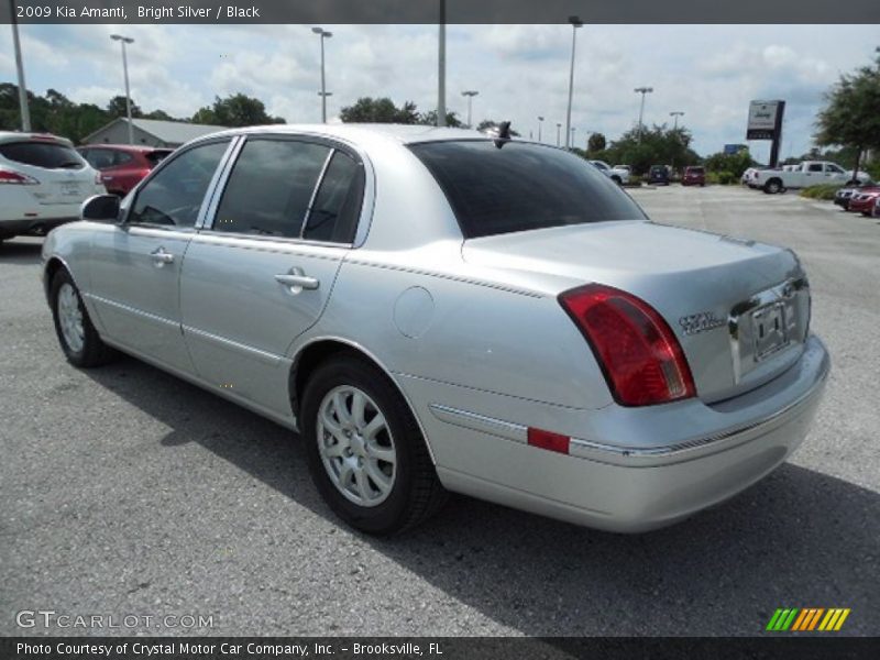 Bright Silver / Black 2009 Kia Amanti