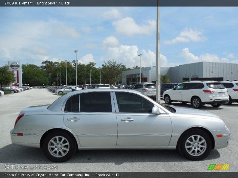 Bright Silver / Black 2009 Kia Amanti