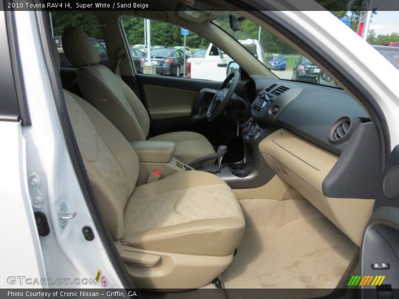 Super White / Sand Beige 2010 Toyota RAV4 I4