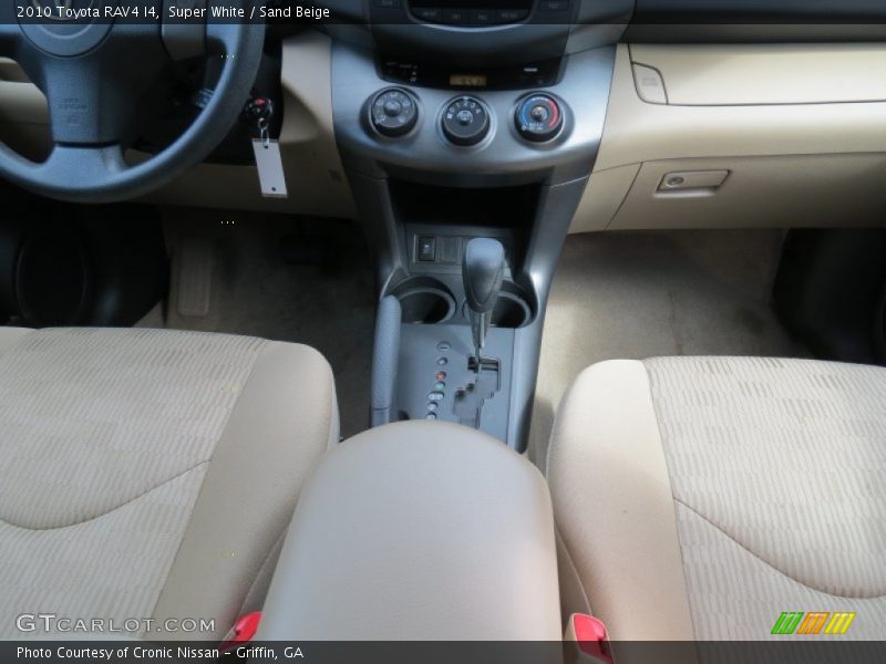 Super White / Sand Beige 2010 Toyota RAV4 I4