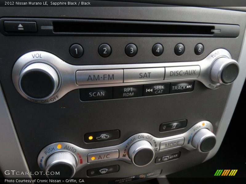 Controls of 2012 Murano LE