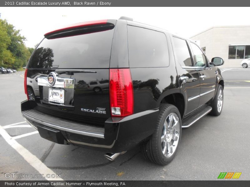 Black Raven / Ebony 2013 Cadillac Escalade Luxury AWD