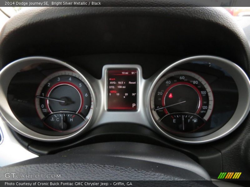 Bright Silver Metallic / Black 2014 Dodge Journey SE