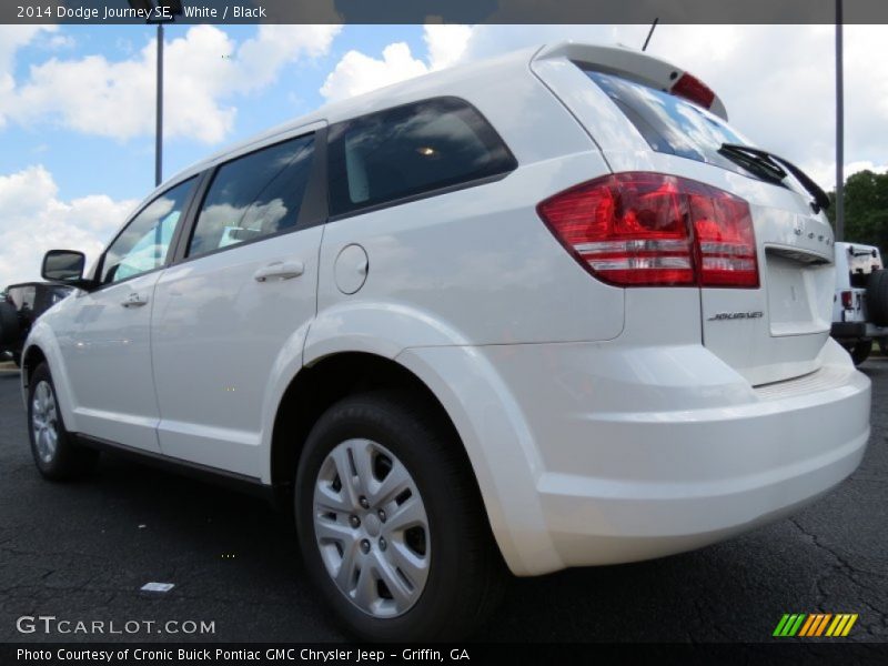 White / Black 2014 Dodge Journey SE