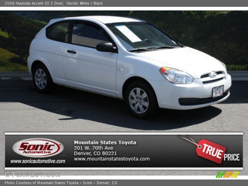 Nordic White / Black 2009 Hyundai Accent GS 3 Door