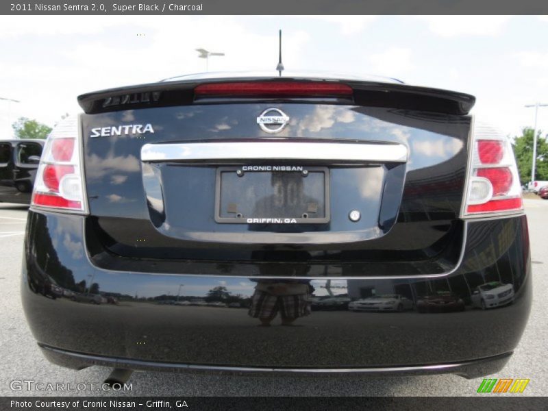 Super Black / Charcoal 2011 Nissan Sentra 2.0