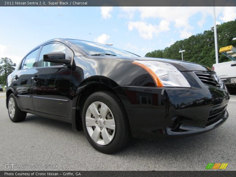 Super Black / Charcoal 2011 Nissan Sentra 2.0