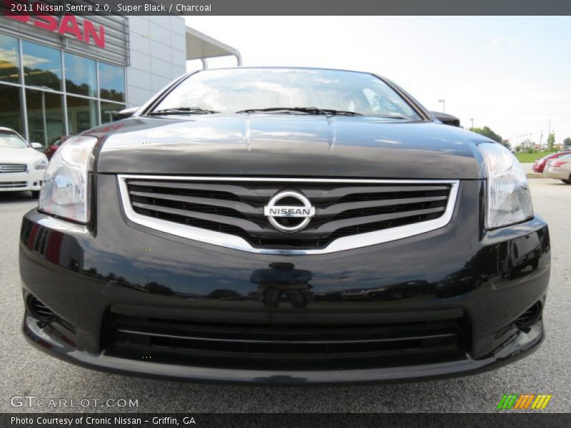 Super Black / Charcoal 2011 Nissan Sentra 2.0