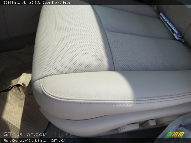 Super Black / Beige 2014 Nissan Altima 2.5 SL