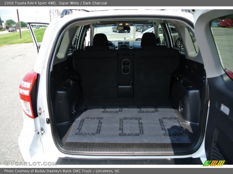 Super White / Dark Charcoal 2009 Toyota RAV4 Sport 4WD