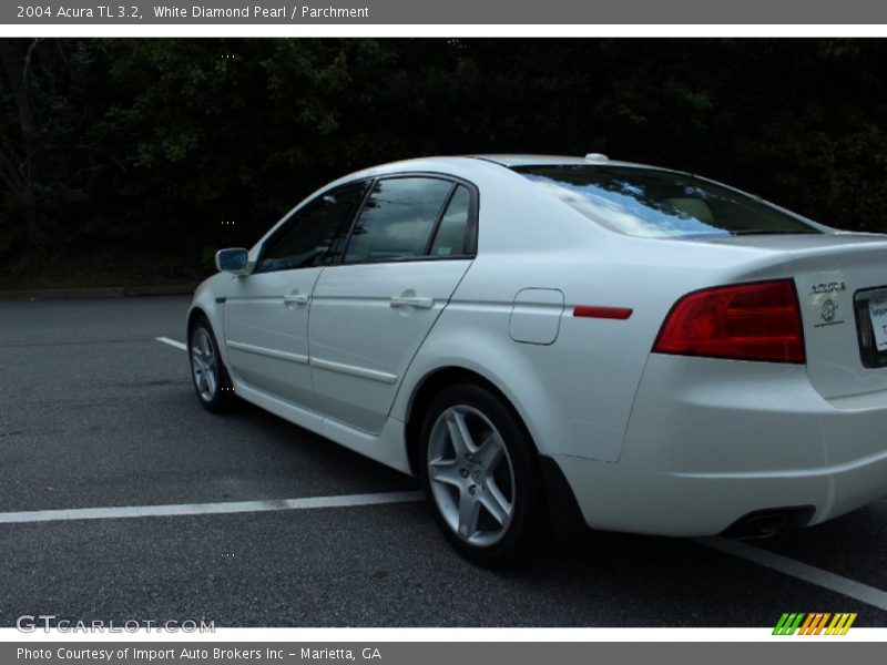 White Diamond Pearl / Parchment 2004 Acura TL 3.2