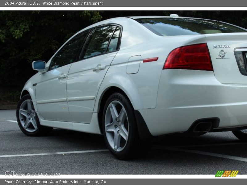 White Diamond Pearl / Parchment 2004 Acura TL 3.2