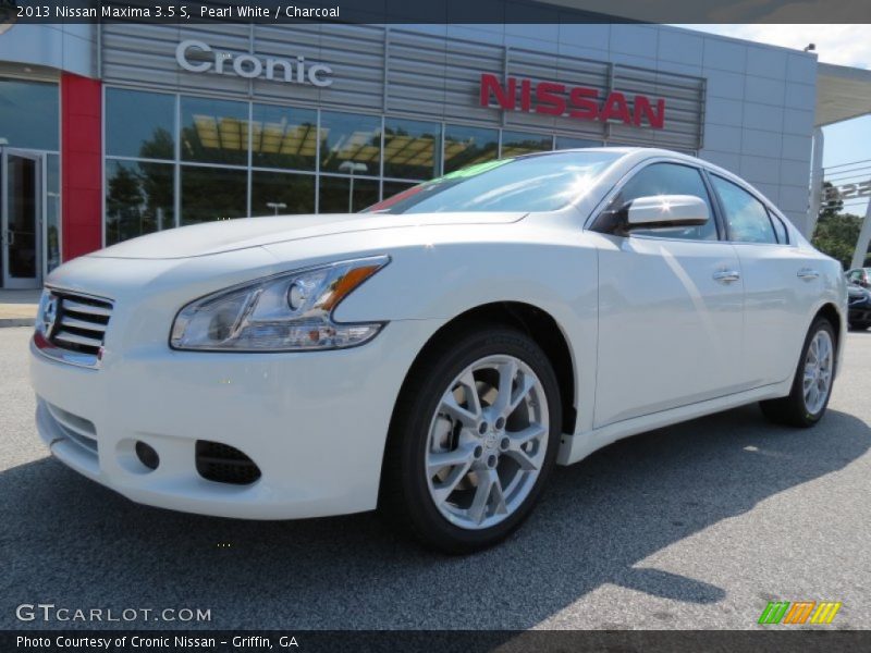 Pearl White / Charcoal 2013 Nissan Maxima 3.5 S
