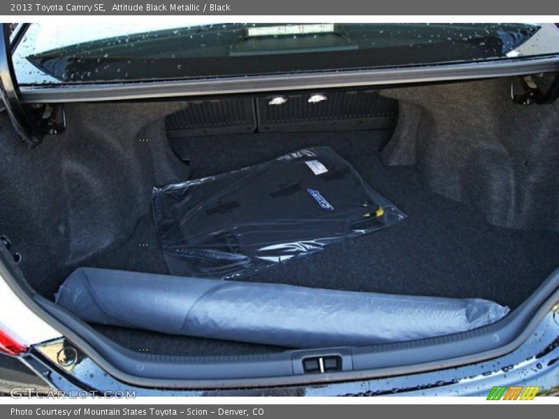 Attitude Black Metallic / Black 2013 Toyota Camry SE