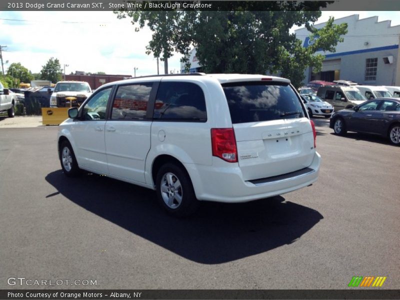Stone White / Black/Light Graystone 2013 Dodge Grand Caravan SXT