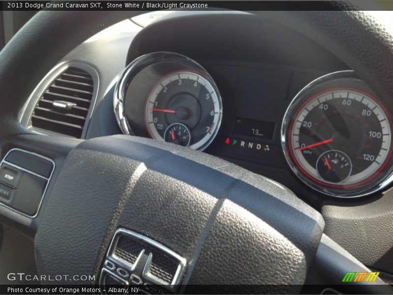 Stone White / Black/Light Graystone 2013 Dodge Grand Caravan SXT