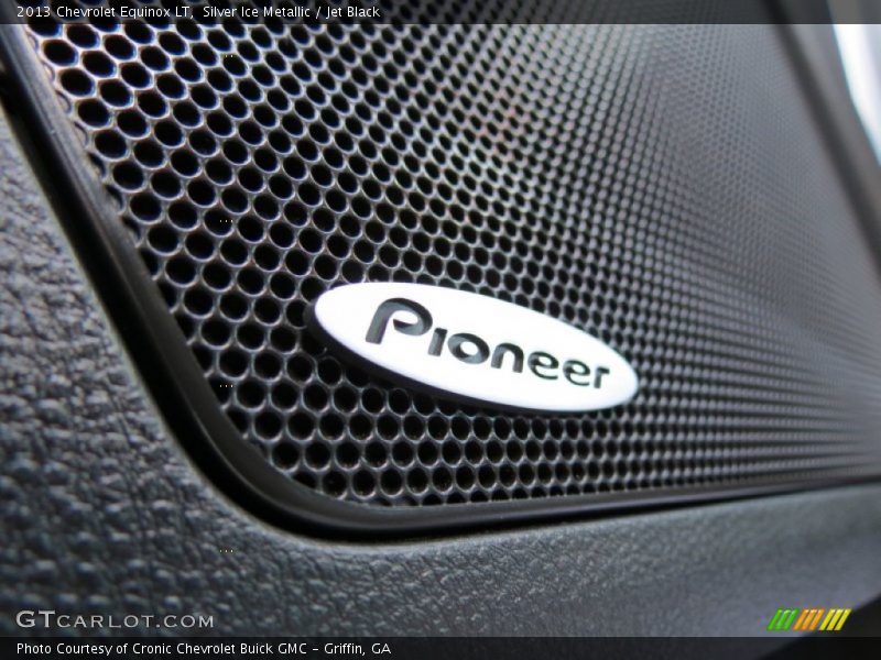 Silver Ice Metallic / Jet Black 2013 Chevrolet Equinox LT