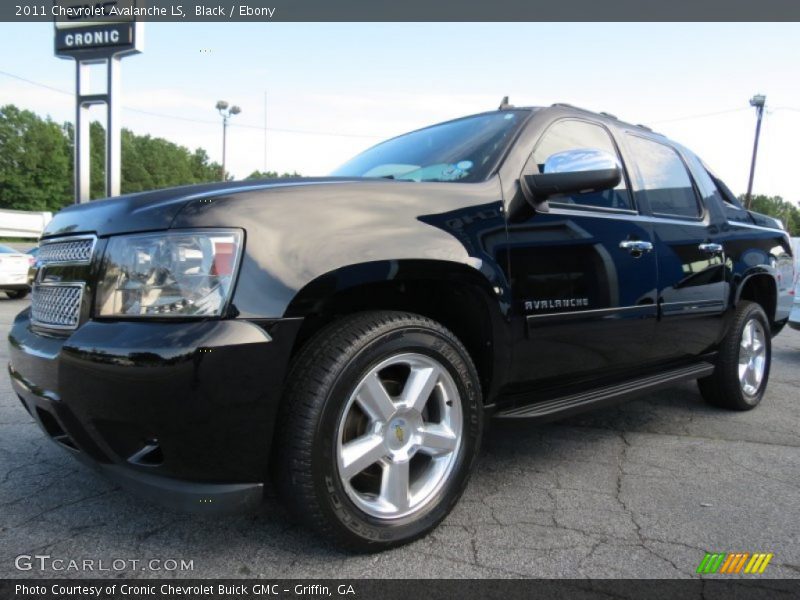 Black / Ebony 2011 Chevrolet Avalanche LS
