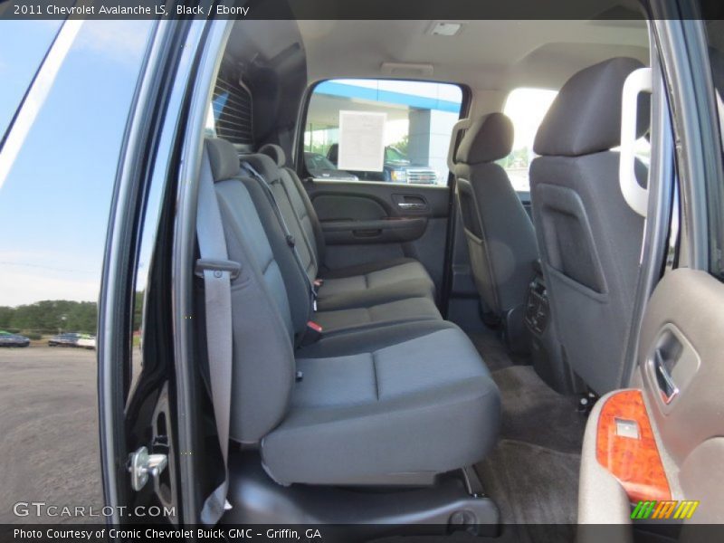 Black / Ebony 2011 Chevrolet Avalanche LS