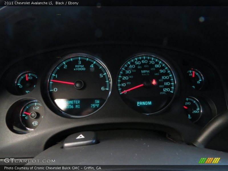 Black / Ebony 2011 Chevrolet Avalanche LS