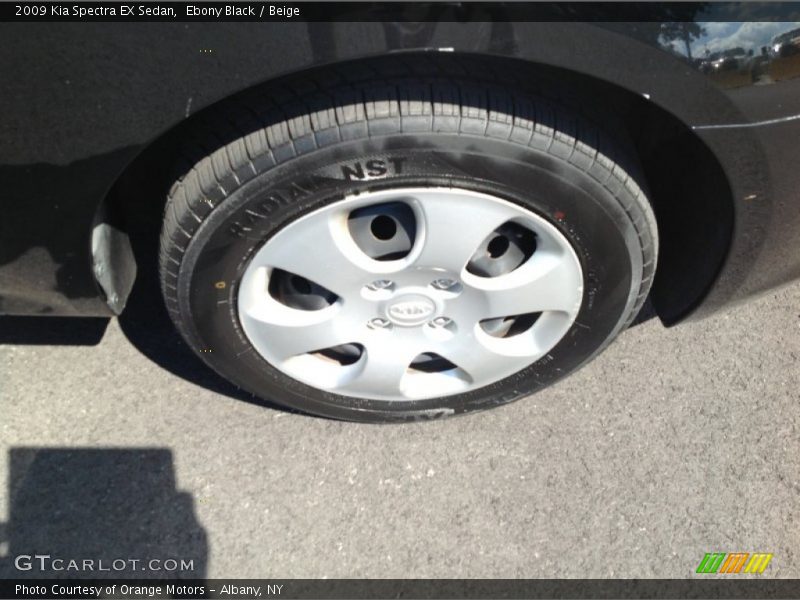 Ebony Black / Beige 2009 Kia Spectra EX Sedan