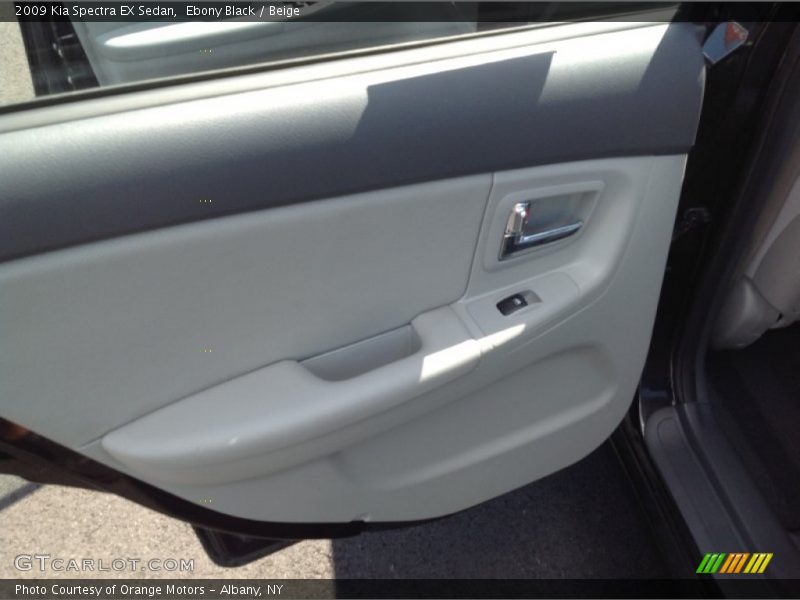 Ebony Black / Beige 2009 Kia Spectra EX Sedan