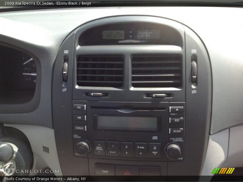 Ebony Black / Beige 2009 Kia Spectra EX Sedan