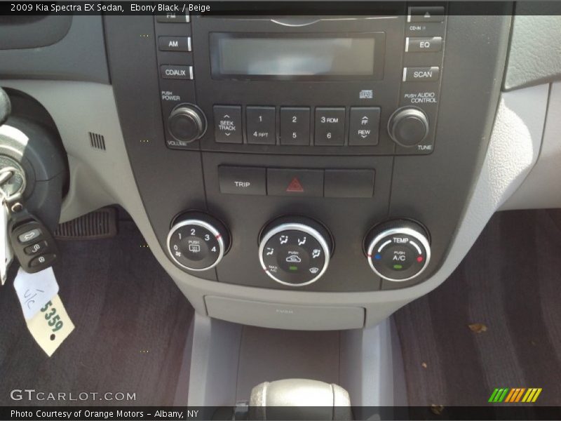 Ebony Black / Beige 2009 Kia Spectra EX Sedan