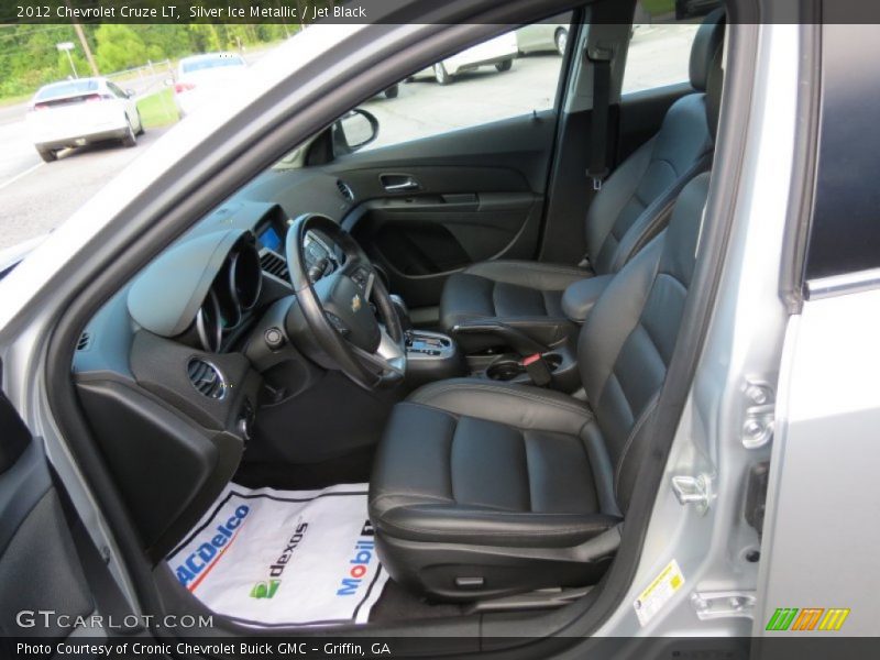 Silver Ice Metallic / Jet Black 2012 Chevrolet Cruze LT