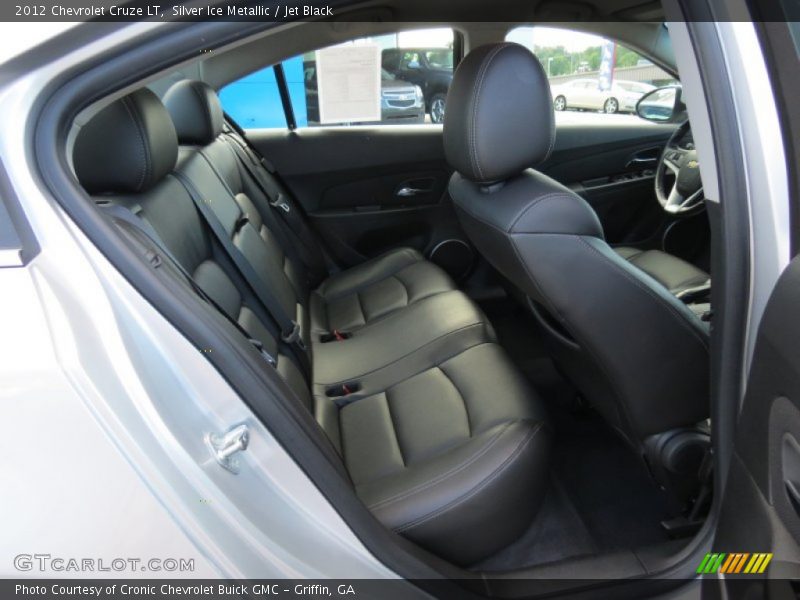 Silver Ice Metallic / Jet Black 2012 Chevrolet Cruze LT