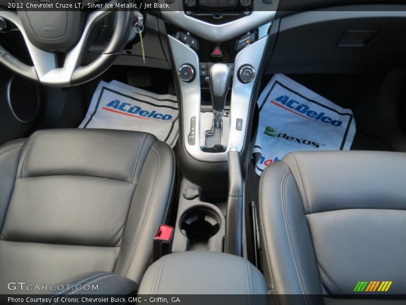 Silver Ice Metallic / Jet Black 2012 Chevrolet Cruze LT